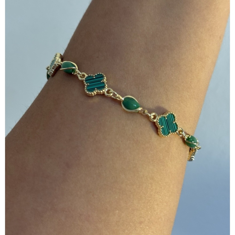 Gold Plated Green stone Adjustable Clover Bracelet Fashion Jewelry